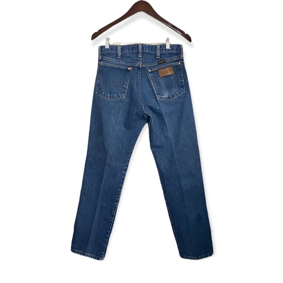 Vintage Wrangler Medium Wash High Rise Jeans - Picture 9 of 14